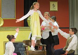 J.E. Cosgriff Memorial School debuts its drama club with 'Annie Jr.'