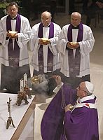 Best gift in life is encountering Christ, pope says at start of Advent