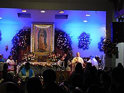 El Obispo Solis celebra con la comunidad a Nuestra Seora de  Guadalupe