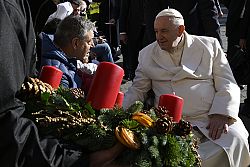 Advent watching includes noticing God at work in daily life, pope says