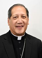 El Obispo Solis agradece el apoyo a la Bishops Dinner