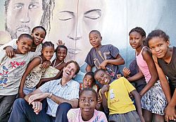 Padre Rick Bauer: Enfrentando la pandemia de SIDA en Namibia