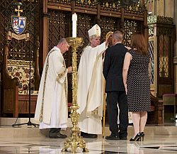 Bishop Wester celebrates adult confirmations