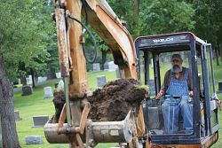 Minnesota deacon devotes decades to digging graves, praying for the dead at cemeteries