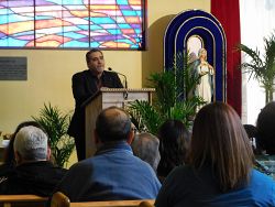 Jesse Romero speaks on prayer