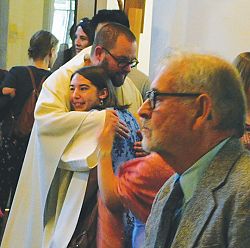 Ofrecen despedida a padres dominicos