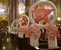 Traditional Christmas novenas return in diocese