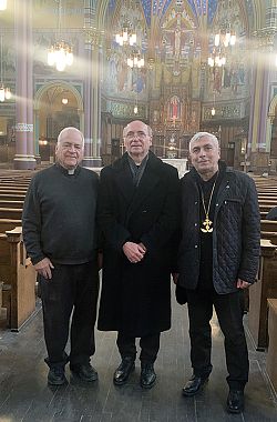 Azerbaijan Delegation Visits Cathedral