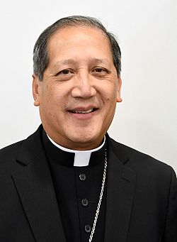 El Obispo Solis agradece el apoyo a la Bishops Dinner